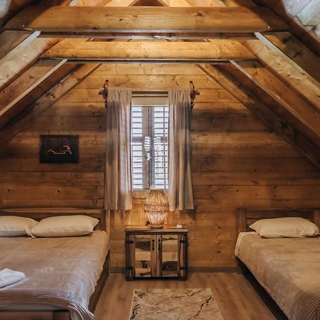 Ethno Lodge Ab Virpazar Exteriör bild