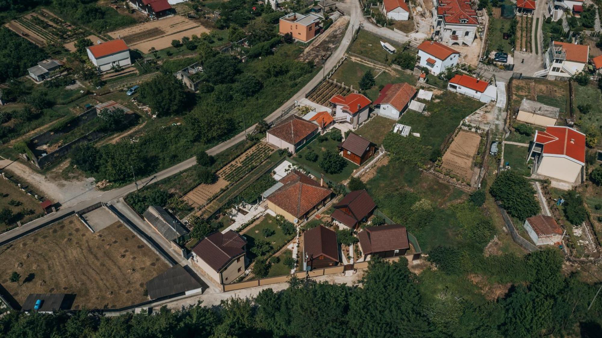 Ethno Lodge Ab Virpazar Exteriör bild