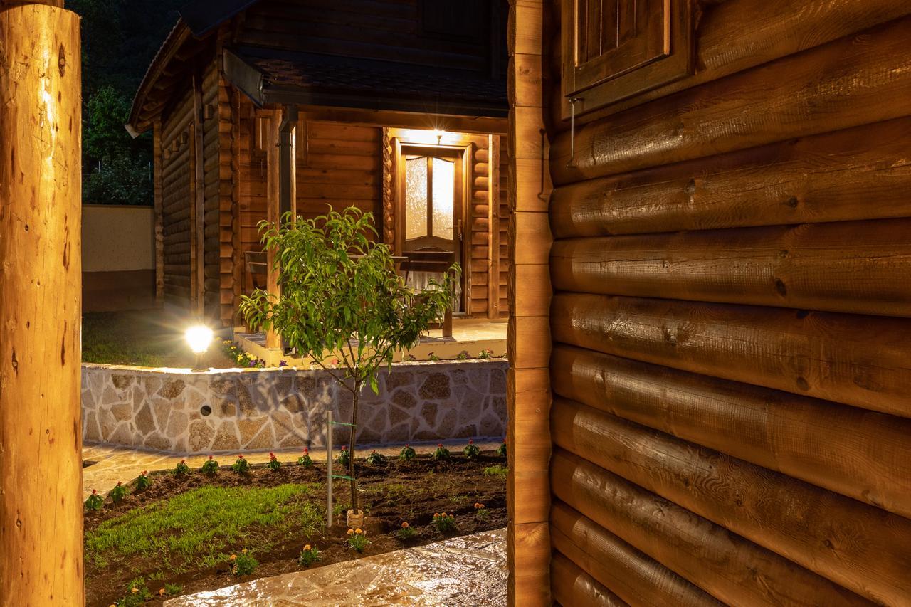 Ethno Lodge Ab Virpazar Exteriör bild
