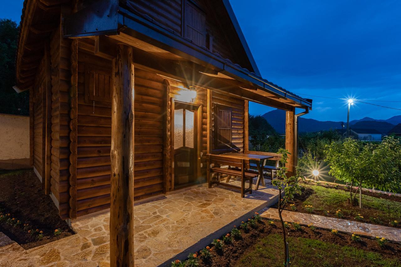 Ethno Lodge Ab Virpazar Exteriör bild