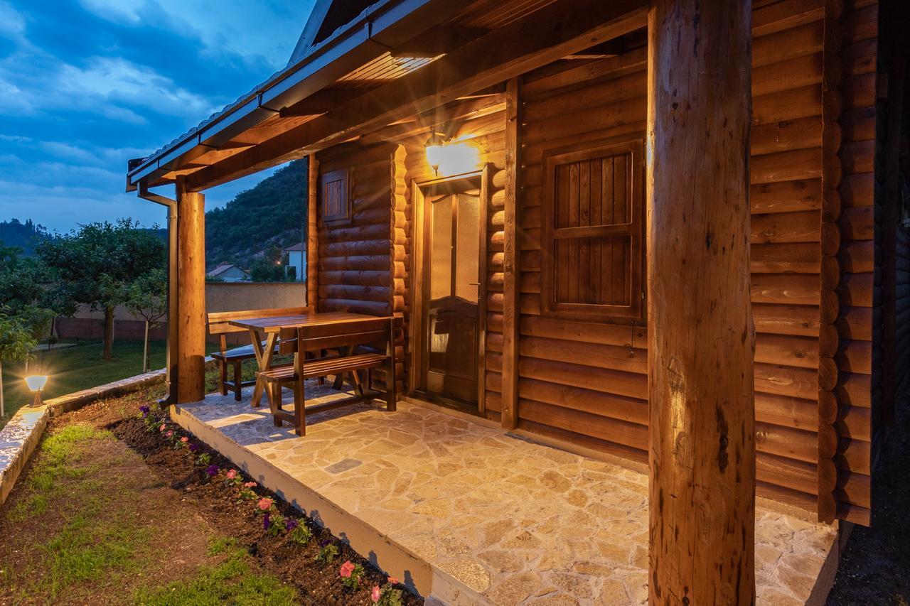 Ethno Lodge Ab Virpazar Exteriör bild