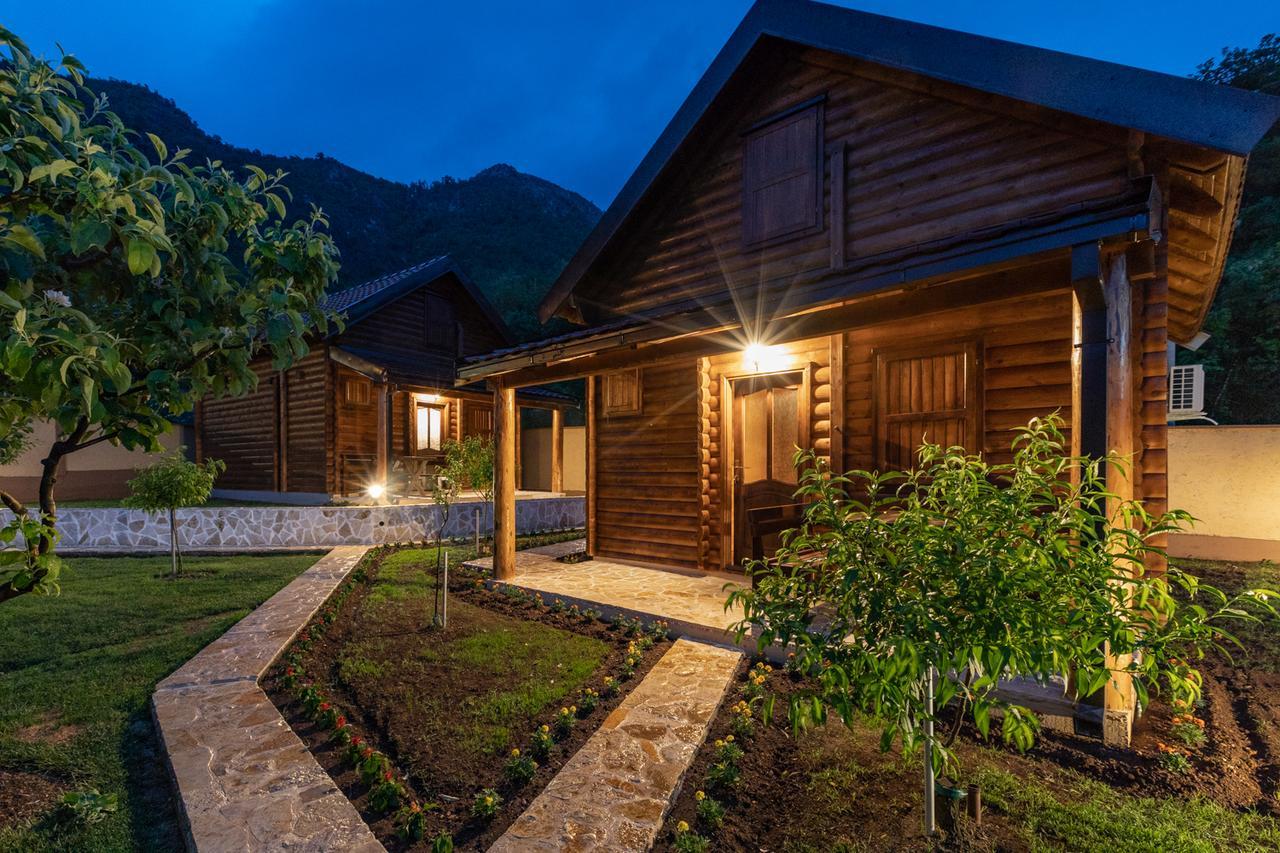 Ethno Lodge Ab Virpazar Exteriör bild