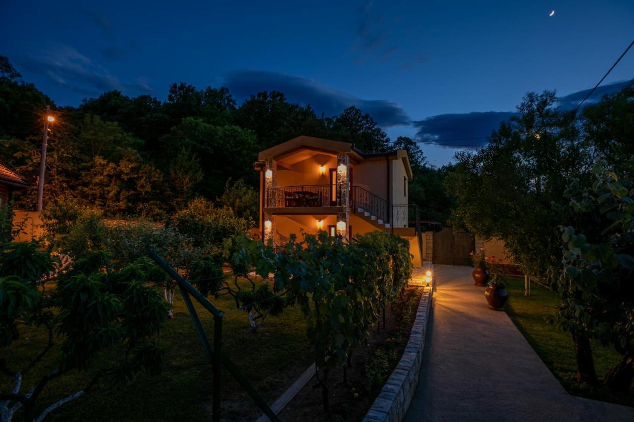 Ethno Lodge Ab Virpazar Exteriör bild