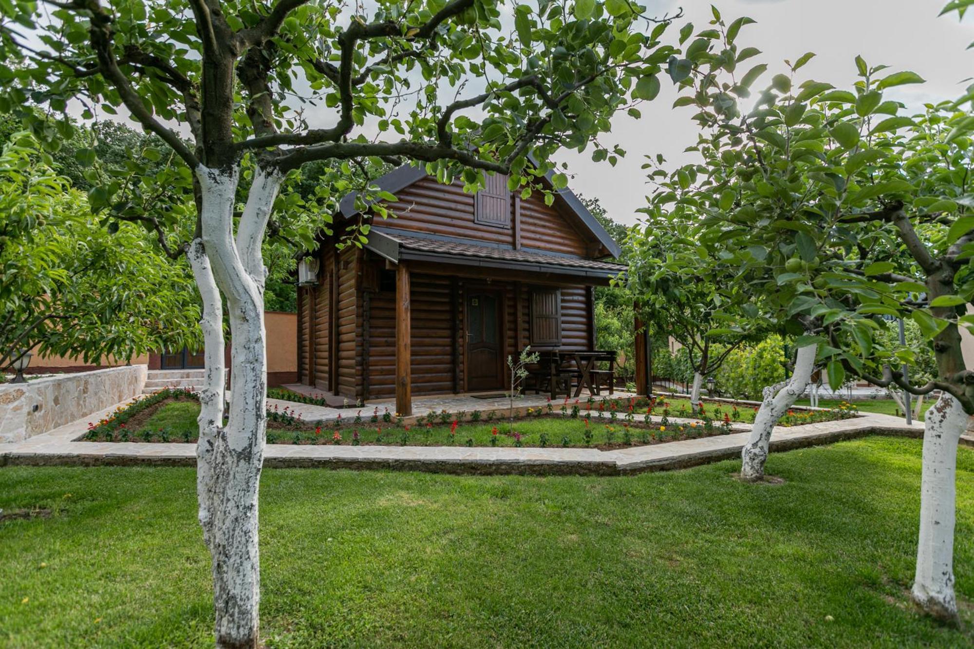 Ethno Lodge Ab Virpazar Exteriör bild